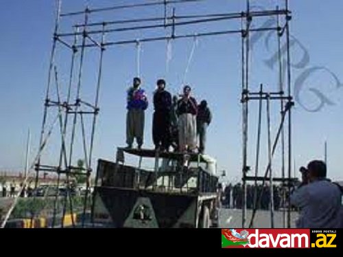 İranda 3 nəfər əhalinin gözü qarşısında edam edilib