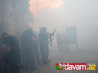 Qızılayda polislə aksiyaçılar arasında qarşıdurma baş verib