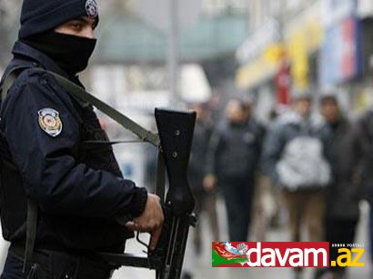 İstanbul polisi Taksim meydanına gedən yolları bağlayıb