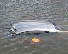 Beyləqanda kanala düşən “Mercedes”-in sürücüsü ölüb