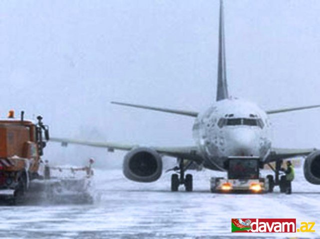 Hava şəraiti ilə əlaqədar Bakı aeroportu bəzi aviareysləri təxirə salıb