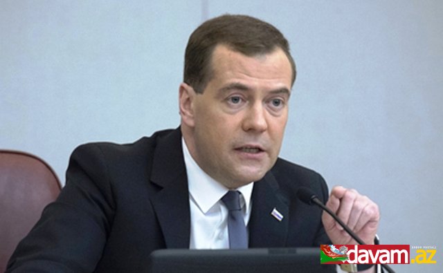 Medvedev İrəvana gəlir