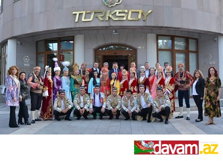 Türk Dünyası sanatçılarından TÜRKSOY'a ziyaret