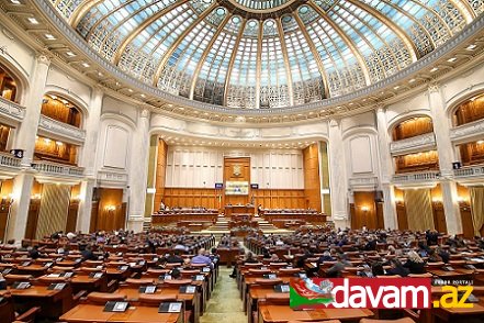 Rumıniya parlamenti hökumətə etimadsızlıq votumu elan edib