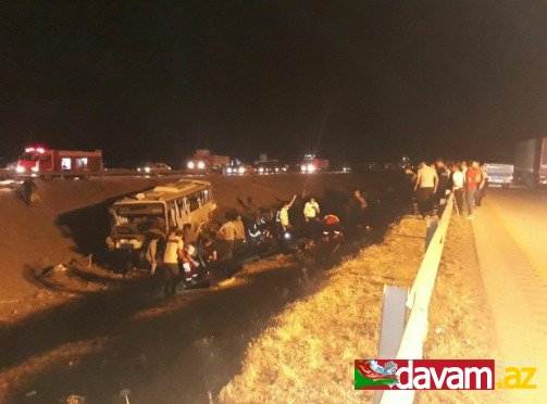 İranda daha bir sərnişin avtobusu qəzaya uğrayıb. 1 nəfər ölüb, 32 nəfər yaralanıb